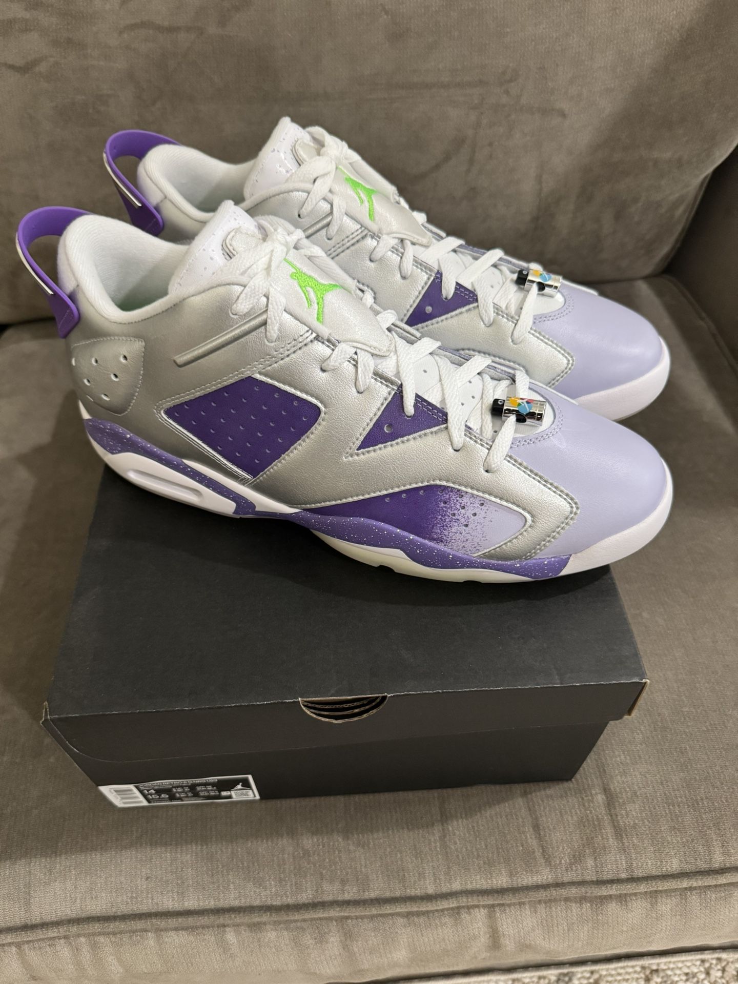 Jordan Retro 6 Golf, Size 14