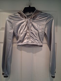 Shane Justin silver crop cut hoodie jacket size XS