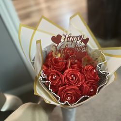 eternal roses bouquets 