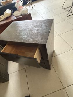 Dresser cabinet