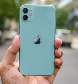 ⚡ Smooth Performance. Smart Price. iPhone 11.