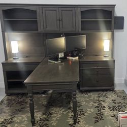 Double/ Peninsula Desk
