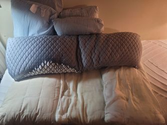 Free used Pillows - 8 total