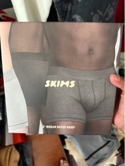 Skims boxers. Size large