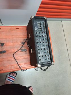 PEAVEY 200 H Power Module XR 400 Mixer Amp