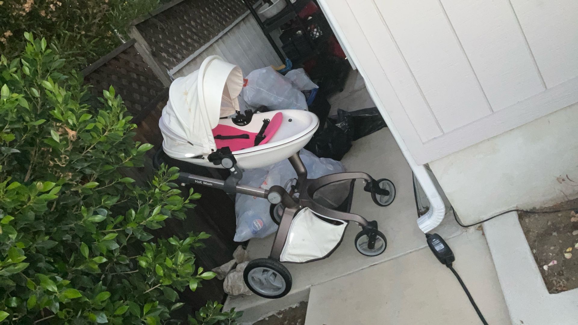 Hot Mom Stroller