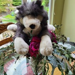 Timber Wolf Husky Full Body Realistic Hand Puppet  24” Folkmanis Folktails dog