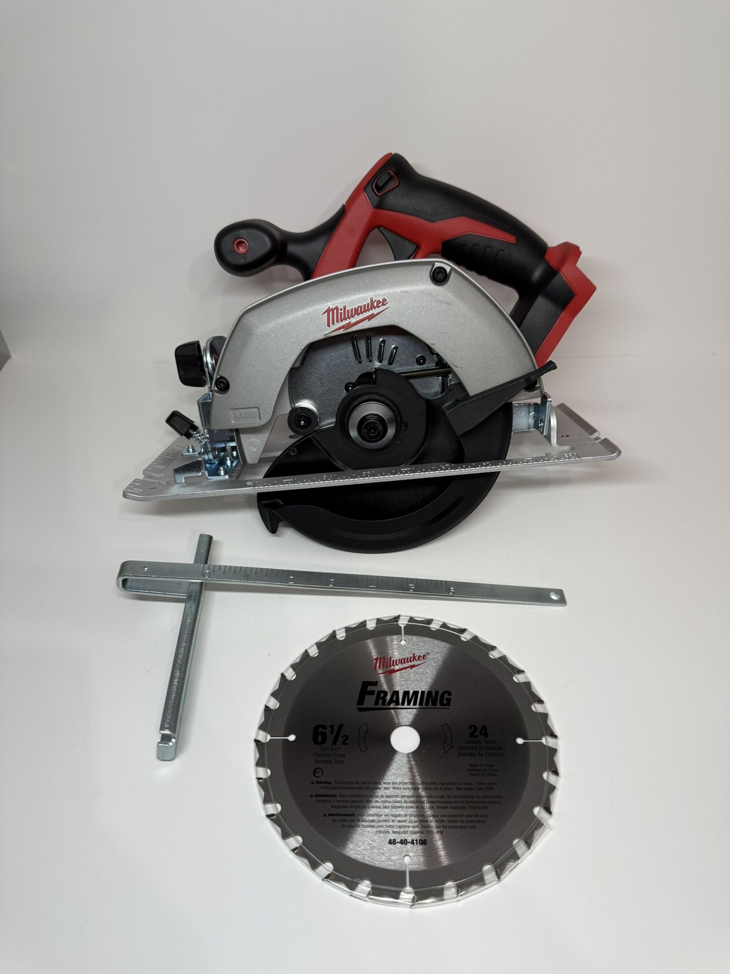 Milwaukee Circular Saw 6 1/2 M18