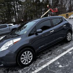 2013 Nissan Leaf $3500 ObO