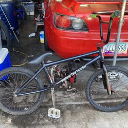 Fit 2020 Series One 20.5"tt Bmx Bike (Trade For Bench Press)