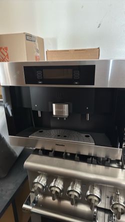 Miele Coffee Maker 24 in built in