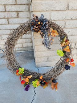 FREE Rustic Twig Wreath