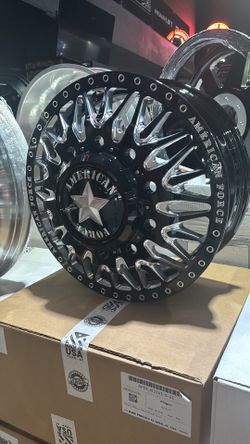 American force 22 8x200  black machined - consulta precio