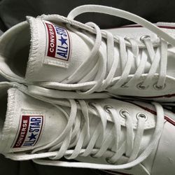 white Converse Shoes 