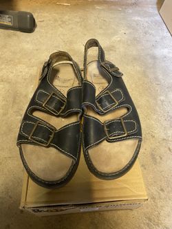 Doc Martens Black Grizzly Twin Strap Mens Size 10