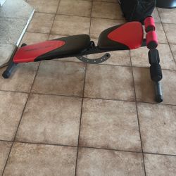 Bench ,  2x 30 Dumbbells 