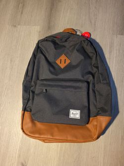 HERSCHEL BACKPACK.