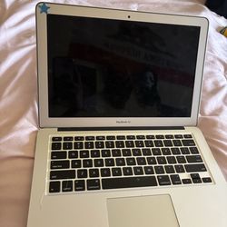 MacBook Air 13”