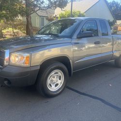2006 Dodge Dakota