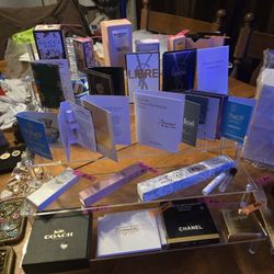 Perfume ( Gucci Versace Burberry Dolce & Cabbana)