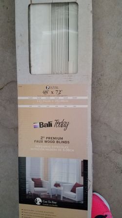 Bali white wood blind