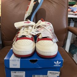 ADIDAS FORUM HOME ALONE (10.5M) (S)