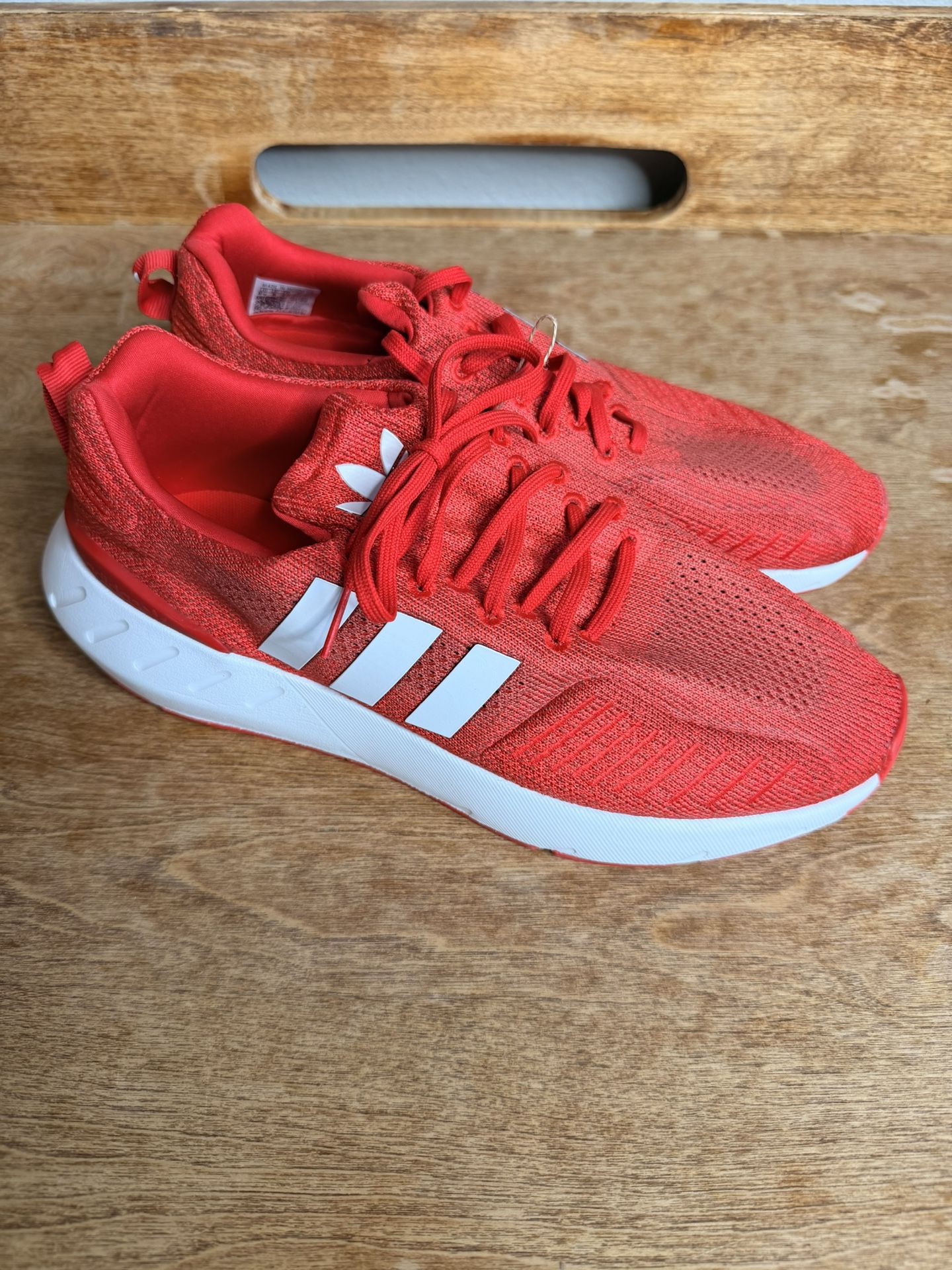 Adidas Swift Run 22