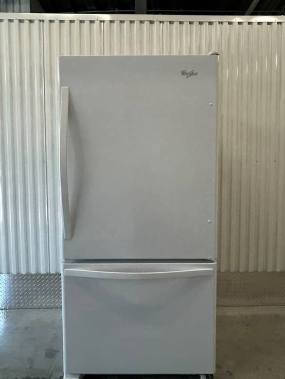 Whirlpool white Bottom-Freezer fridge Refrigerator FREE DELIVERY