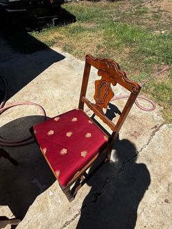 Antique folding table with two chairs