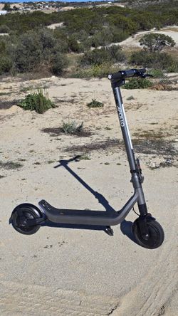 Apollo - Go 2024‼️ Premium Dual-Motor Electric Scooter w/40 mi Max Operating Range‼️ & 28 mph Max Speed‼️