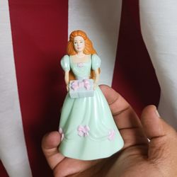 Vintage 2000 Barbie birthday gift Mcdonalds toy Mattel