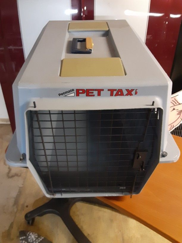Pet Taxi Kennel Cage Crate 17x26