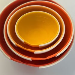 Nesting Measuring Bowls