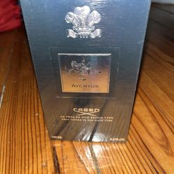 Creed Aventus 