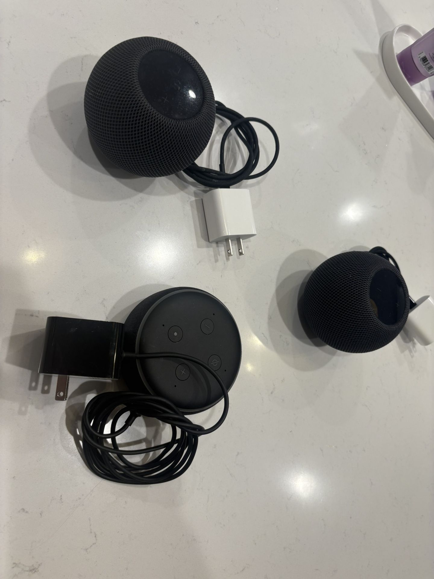 Apple POD Mini (2) & Alexia (1)