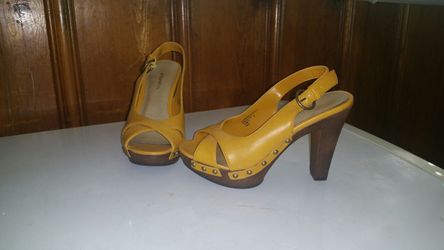 Brand new heels size 7