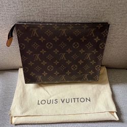 Louis Vuitton fashion items