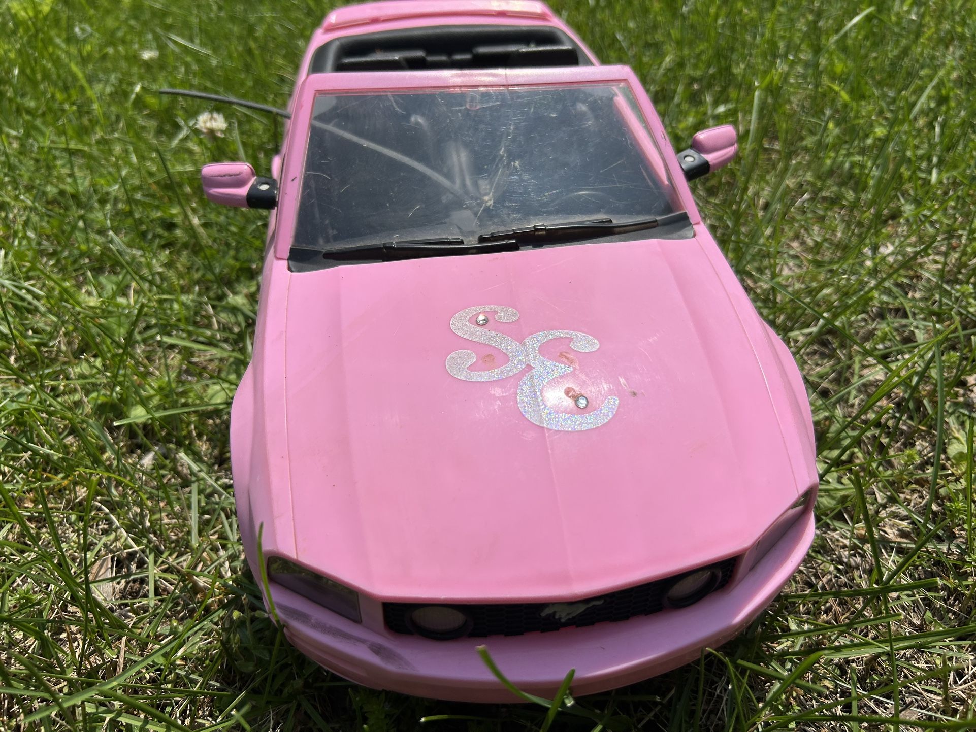 Barbie Mustang - High School musical