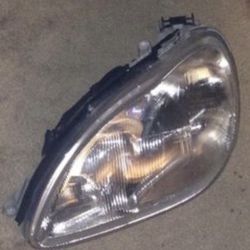 Mercedes W220 S-Class Driver headlight
