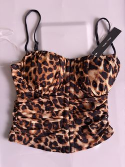 Small cheetah top new w tag