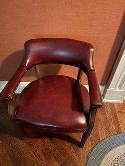 Leather chair A (burgundy, nailhead trim)