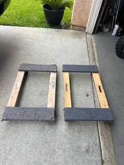 Floor dollies