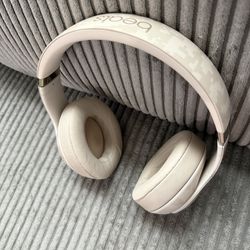 Beats Studio 3 Sand Dune