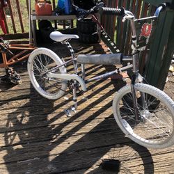 1989 Schwinn Sting BMX PRO STYLE FREESTYLE 
