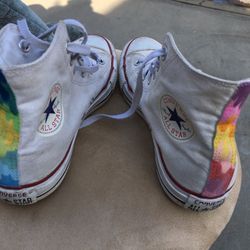 Kids Size 6 Converse $15