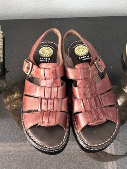 Earth Spirit Sz 7 Fisherman Cognac Leather Sandals Unisex