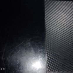 Xbox 1 With Controller. 