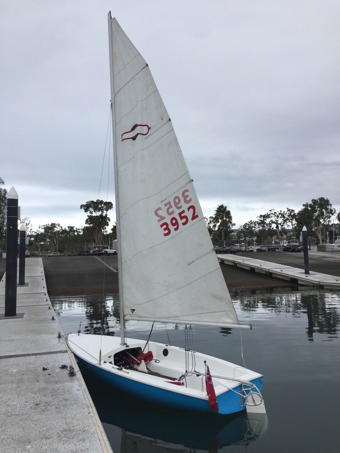 15’ Sailboat (Chrysler Mutineer) **Sail Ready**
