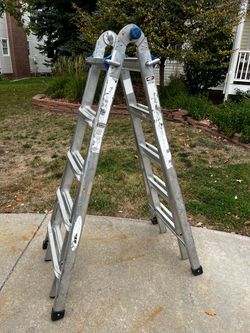 Werner 22’ Adjustable Aluminum Ladder