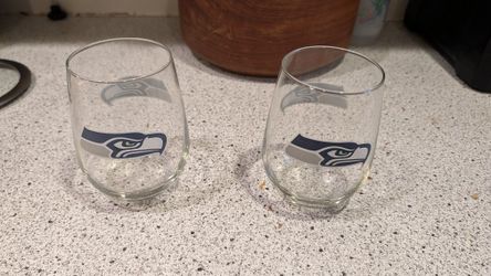 Seahawk Wine Glasses 2